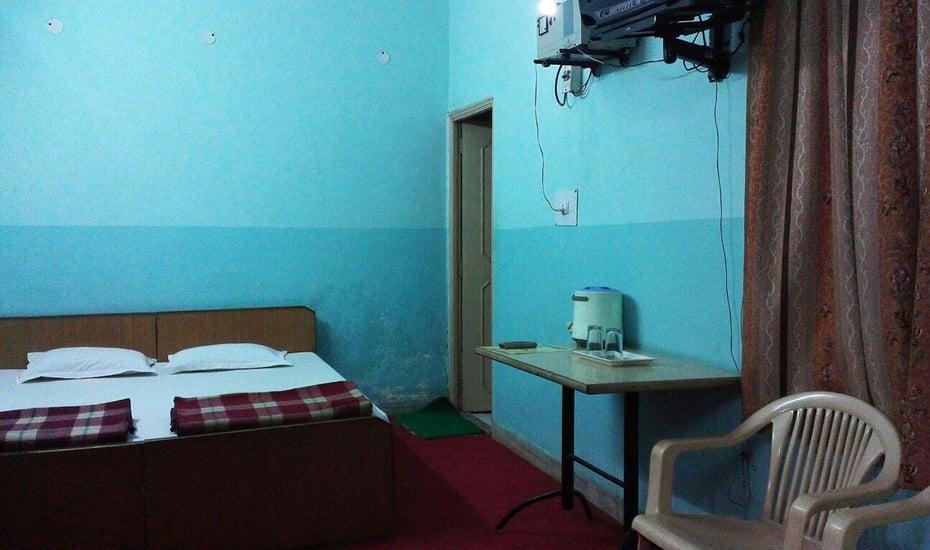 Krishnam Guest House Mathura Zewnętrze zdjęcie